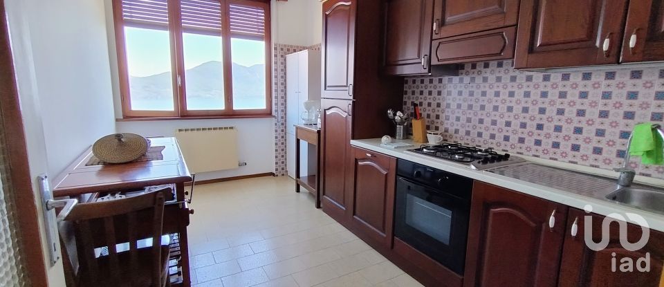 Casa indipendente 15 locali di 400 m² in Oggebbio (28824)