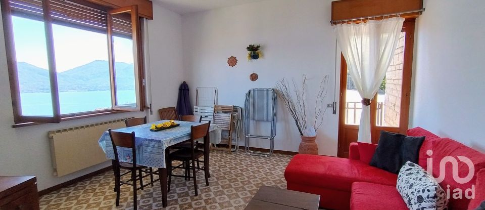 Casa indipendente 15 locali di 400 m² in Oggebbio (28824)
