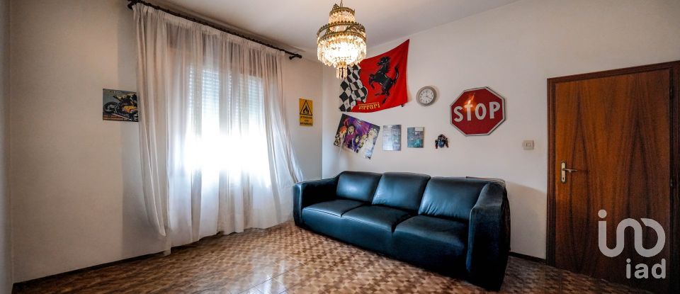 House 9 rooms of 256 m² in Portomaggiore (44015)