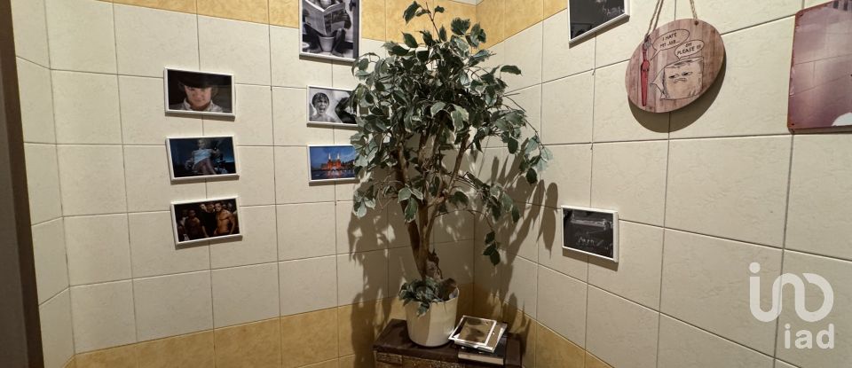 Negozio / locale commerciale di 93 m² in Torino (10126)