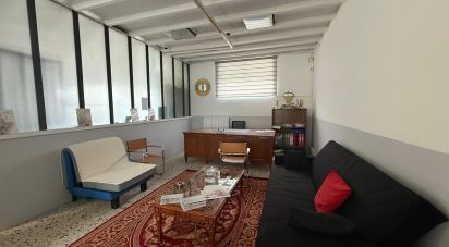 Negozio / locale commerciale di 125 m² in Arezzo (52100)