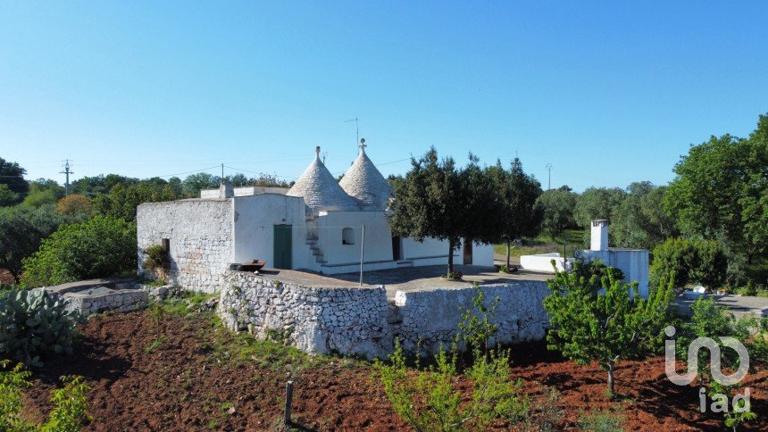 Trullo 8 locali di 190 m² in Ceglie Messapica (72013)