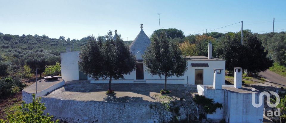 Trullo 8 locali di 190 m² in Ceglie Messapica (72013)