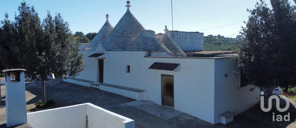 Trullo 8 locali di 190 m² in Ceglie Messapica (72013)
