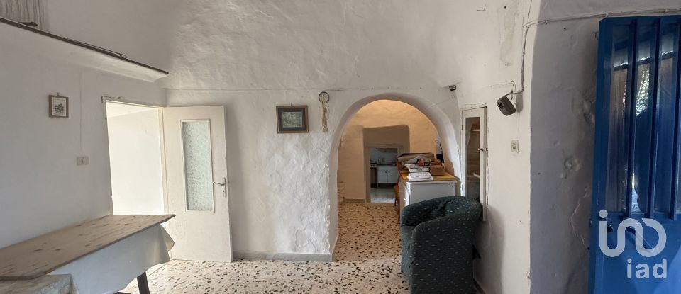 Trullo 8 locali di 190 m² in Ceglie Messapica (72013)
