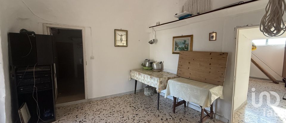 Trullo 8 locali di 190 m² in Ceglie Messapica (72013)