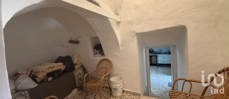 Trullo 8 locali di 190 m² in Ceglie Messapica (72013)