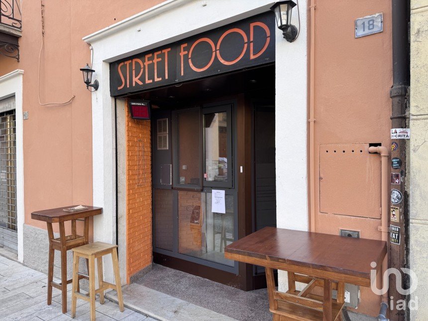 Negozio / locale commerciale di 46 m² in Castiglione delle Stiviere (46043)