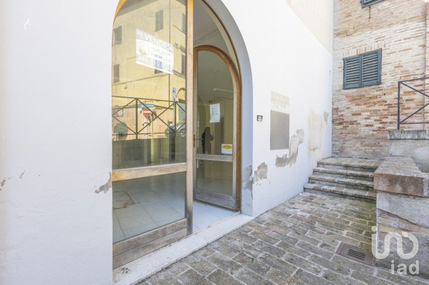 Workshop of 100 m² in Santa Maria Nuova (60030)