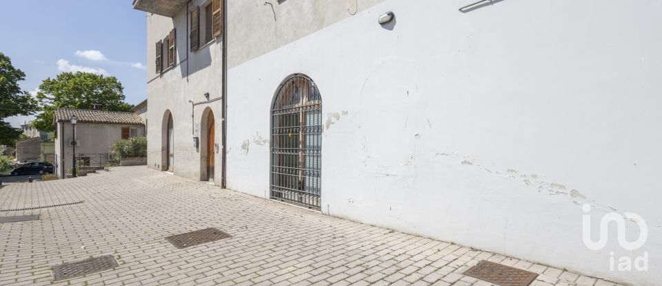 Workshop of 100 m² in Santa Maria Nuova (60030)