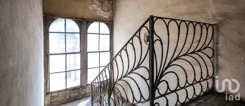 Costruzione di 706 m² in Valeggio sul Mincio (37067)