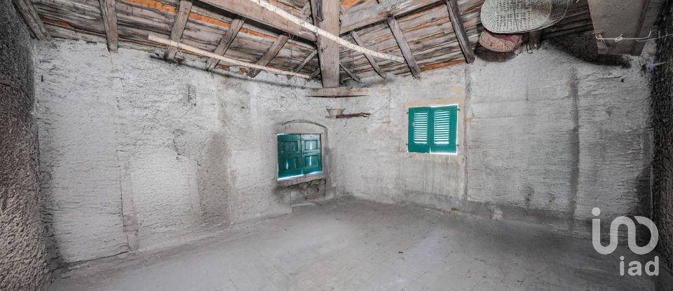 Costruzione di 706 m² in Valeggio sul Mincio (37067)