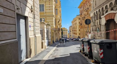 Trilocale di 72 m² a Genova (16136)