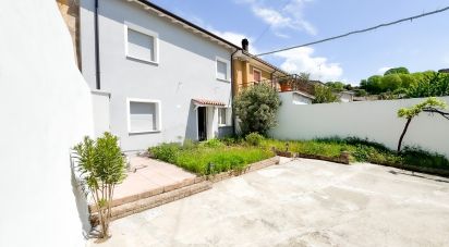Casa indipendente / Villa 6 locali di 183 m² in Volta Mantovana (46049)
