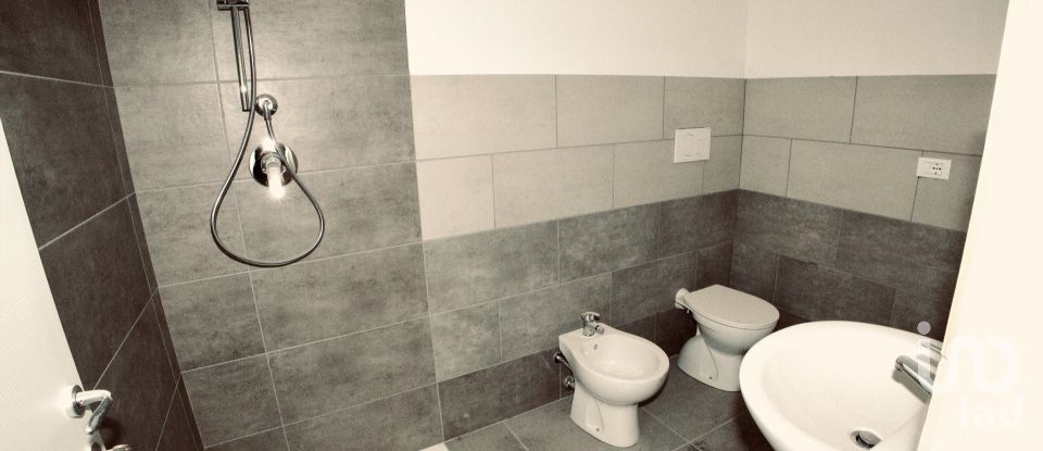 Casa indipendente / Villa 6 locali di 183 m² in Volta Mantovana (46049)