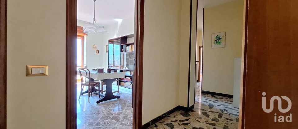 Loft 9 rooms of 180 m² in Angri (84012)