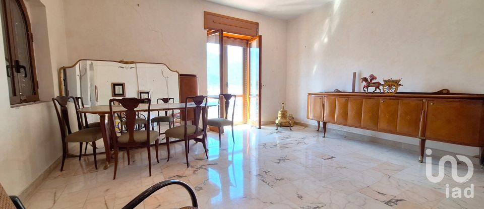 Loft 9 rooms of 180 m² in Angri (84012)