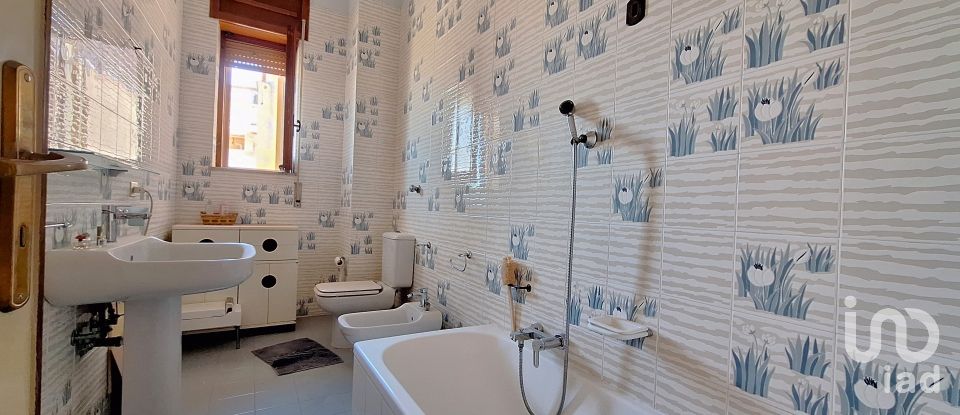 Loft 9 rooms of 180 m² in Angri (84012)