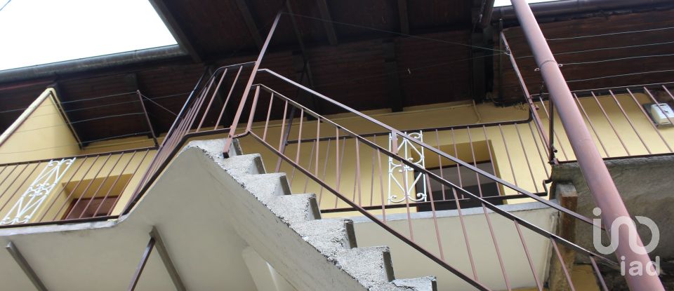 Baita / Chalet 9 locali di 193 m² in San Bernardino Verbano (28804)