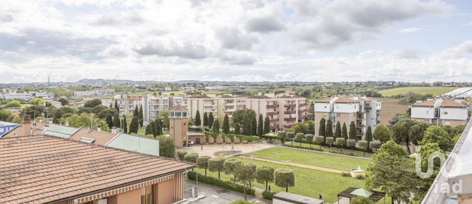 Apartment 5 rooms of 135 m² in Porto Sant'Elpidio (63821)