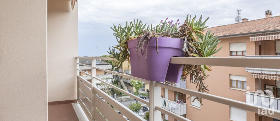 Apartment 5 rooms of 135 m² in Porto Sant'Elpidio (63821)