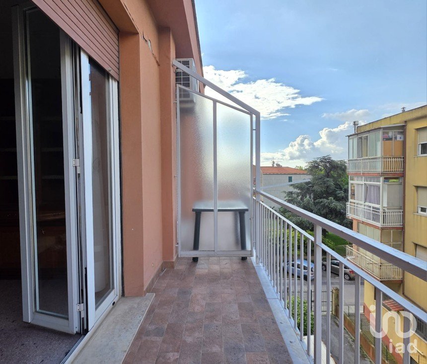 Trilocale di 69 m² a Quiliano (17047)