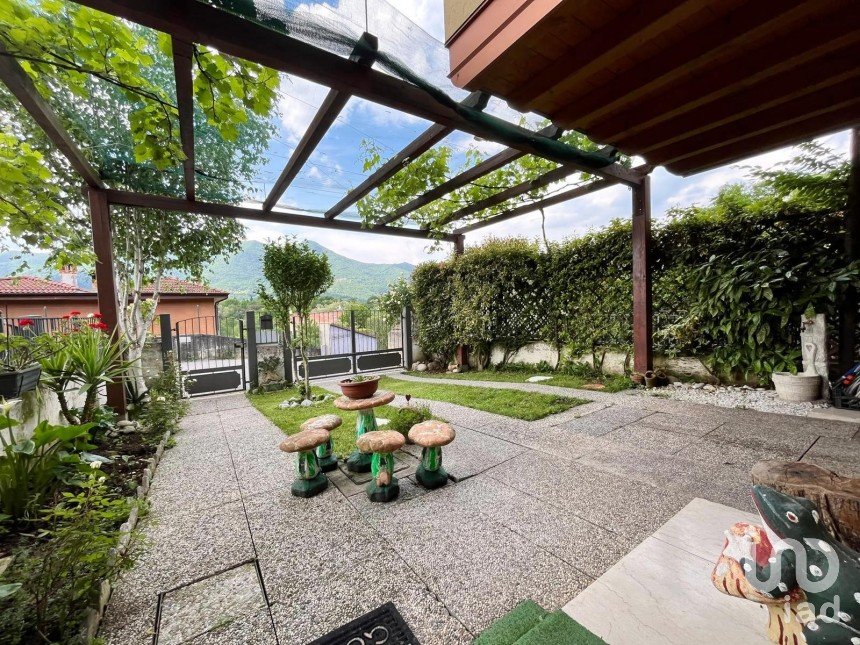 Villa a schiera 5 locali di 120 m² in Gavardo (25085)