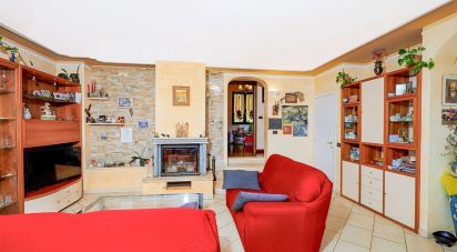 Casa indipendente 7 locali di 192 m² in Orco Feglino (17024)