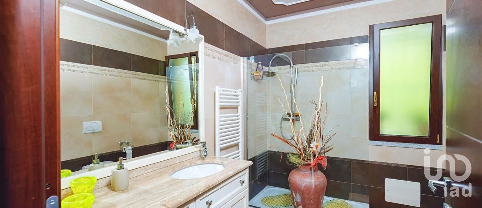 Casa indipendente 7 locali di 192 m² in Orco Feglino (17024)