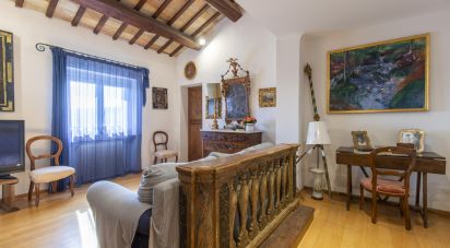 Villa storica 13 locali di 403 m² in Urbino (61029)