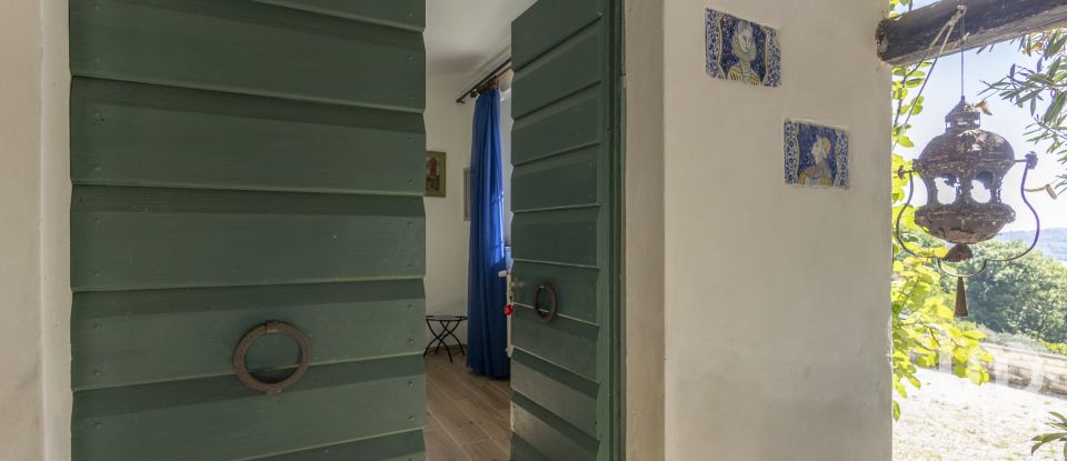 Villa storica 13 locali di 403 m² in Urbino (61029)