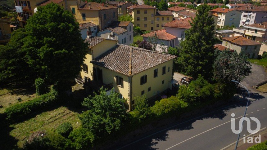 Villa storica 13 locali di 350 m² in Monte San Savino (52048)