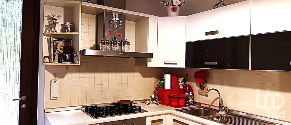 Appartamento 5 locali di 110 m² a Miglianico (66010)