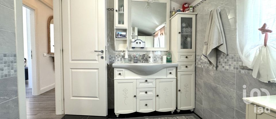 Farm 15 rooms of 310 m² in Noto (96017)