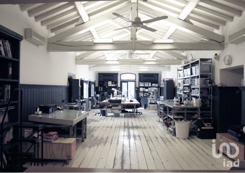 Loft 5 locali di 250 m² a Empoli (50053)