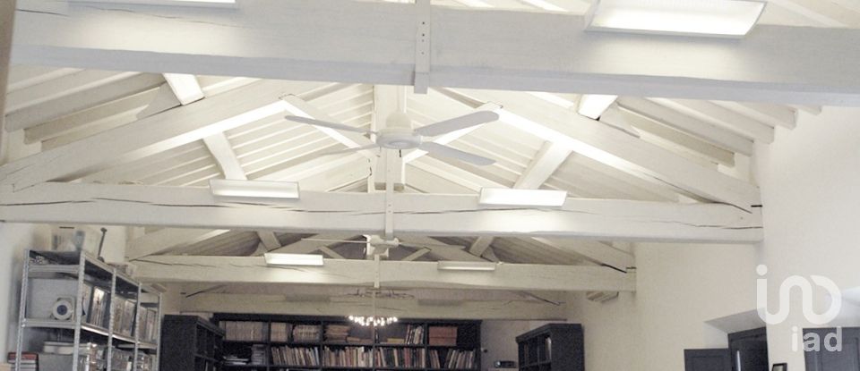 Loft 5 locali di 250 m² a Empoli (50053)