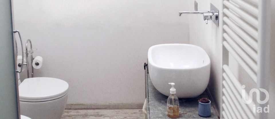 Loft 5 locali di 250 m² a Empoli (50053)