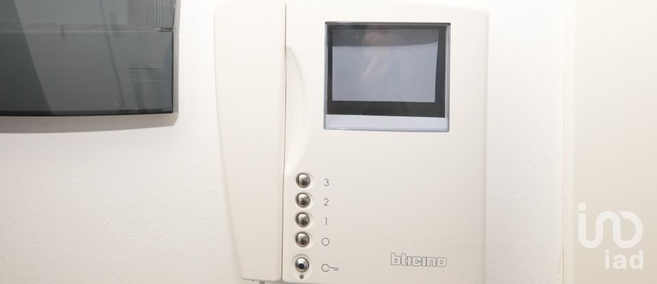 Quadrilocale di 60 m² a Genova (16149)