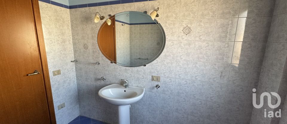 Appartamento 5 locali di 140 m² a Vittoria (97019)