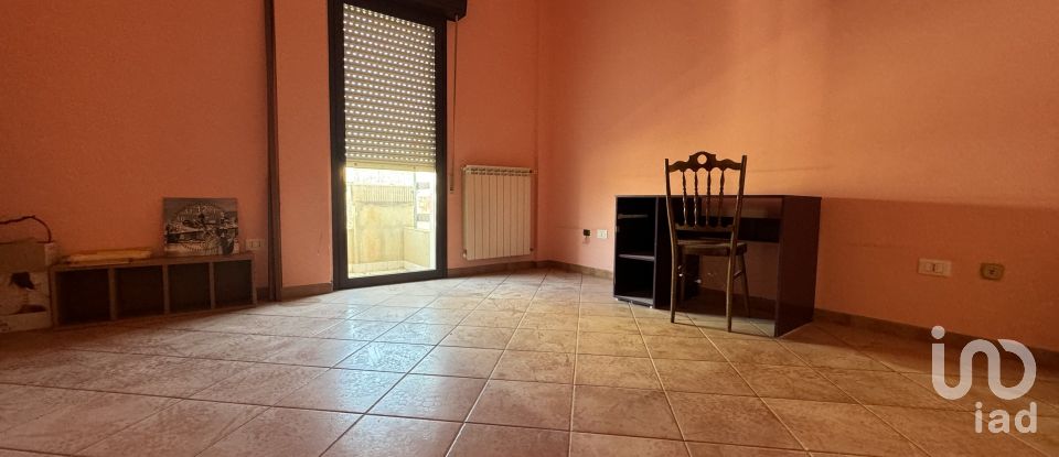 Appartamento 5 locali di 140 m² a Vittoria (97019)