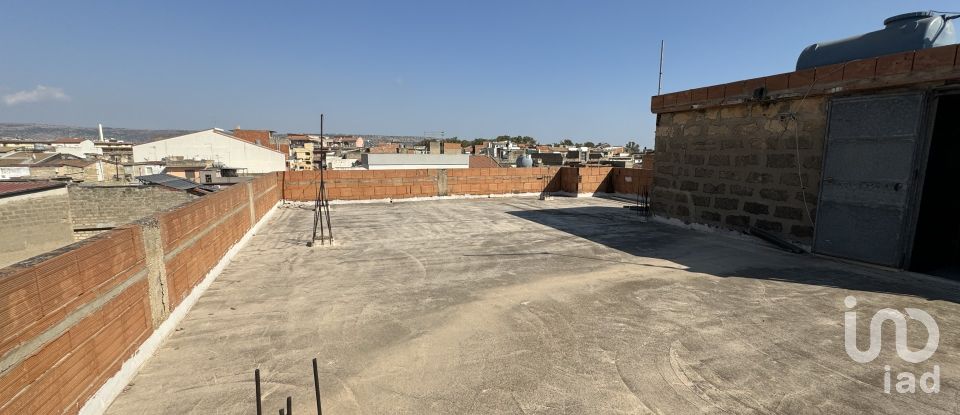 Appartamento 5 locali di 140 m² a Vittoria (97019)