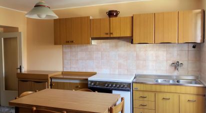 Casa indipendente / Villa 5 locali di 180 m² in Cagli (61043)