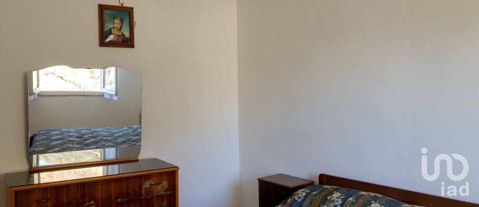 Casa indipendente / Villa 5 locali di 180 m² in Cagli (61043)