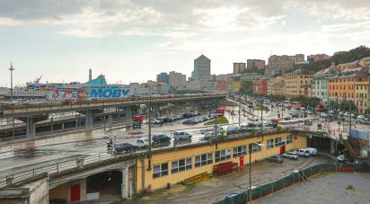 Four-room apartment of 60 m² in Genova (16139)