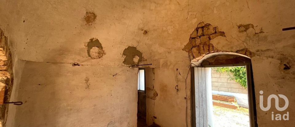 Trullo 10 locali di 200 m² in Ceglie Messapica (72013)