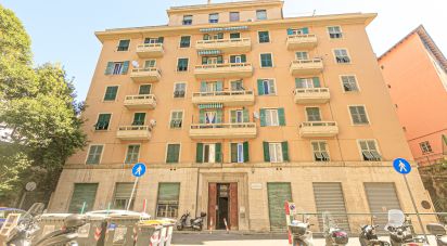 Trilocale di 90 m² a Genova (16143)