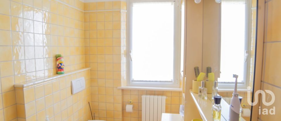 Casa indipendente / Villa 8 locali di 310 m² in Serra de' Conti (60030)