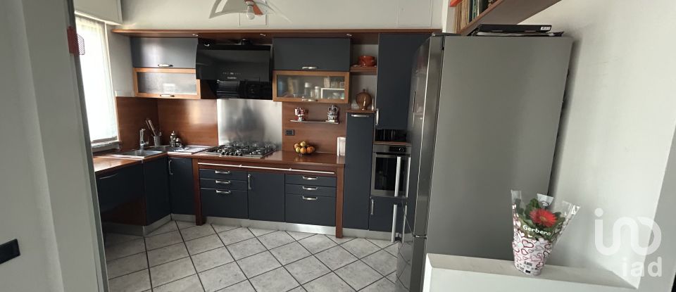 Trilocale di 98 m² a Cesate (20020)