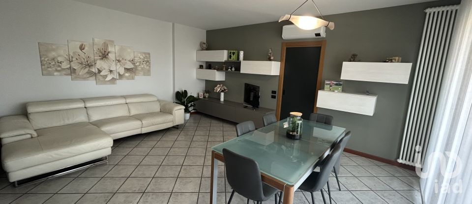 Trilocale di 98 m² a Cesate (20020)