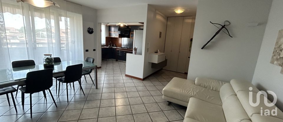 Trilocale di 98 m² a Cesate (20020)